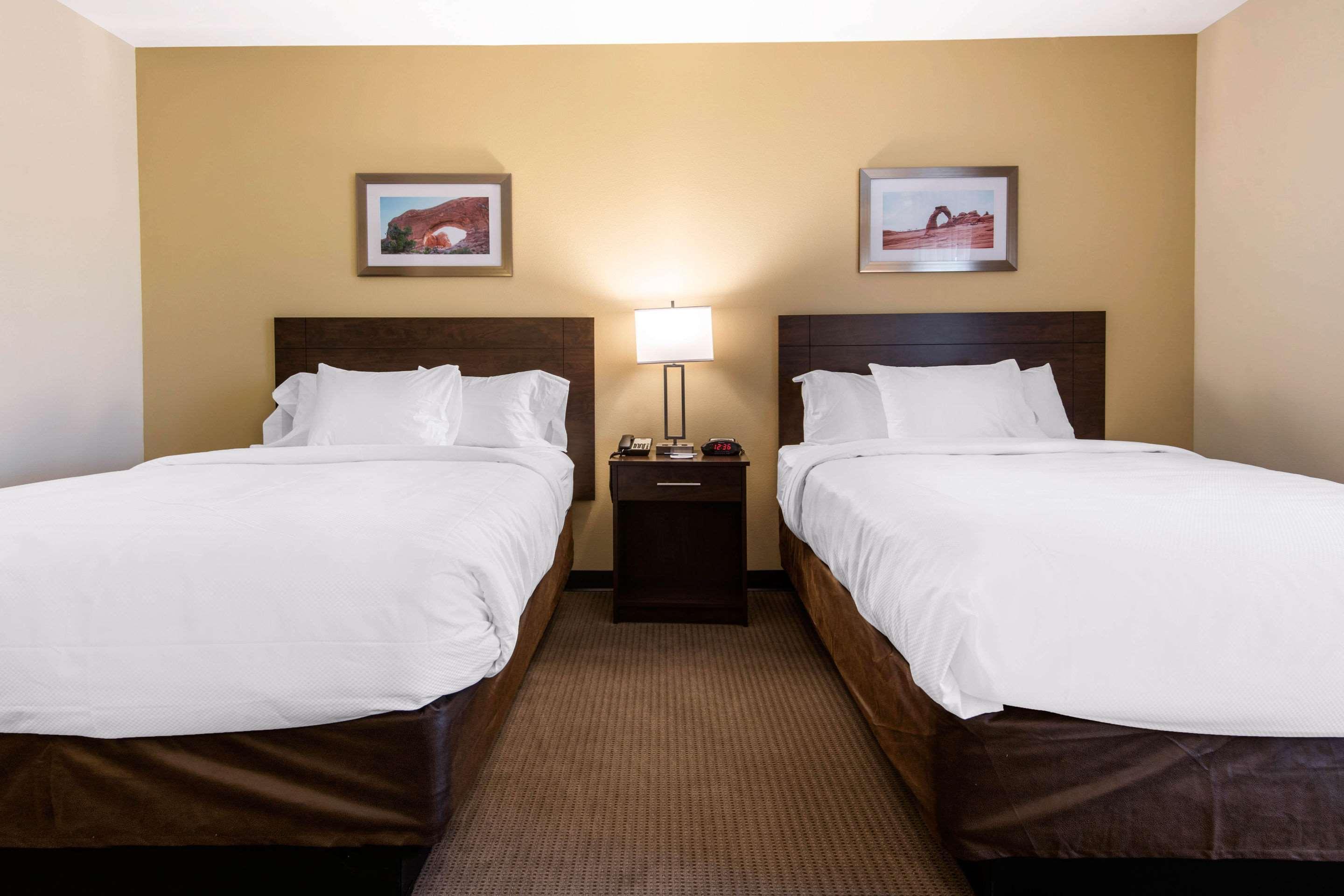เมนสเตย์ สวีท โมอับ ใกล้อุทานแห่งชาติอาร์เชส Hotel โมอาบ ภายนอก รูปภาพ